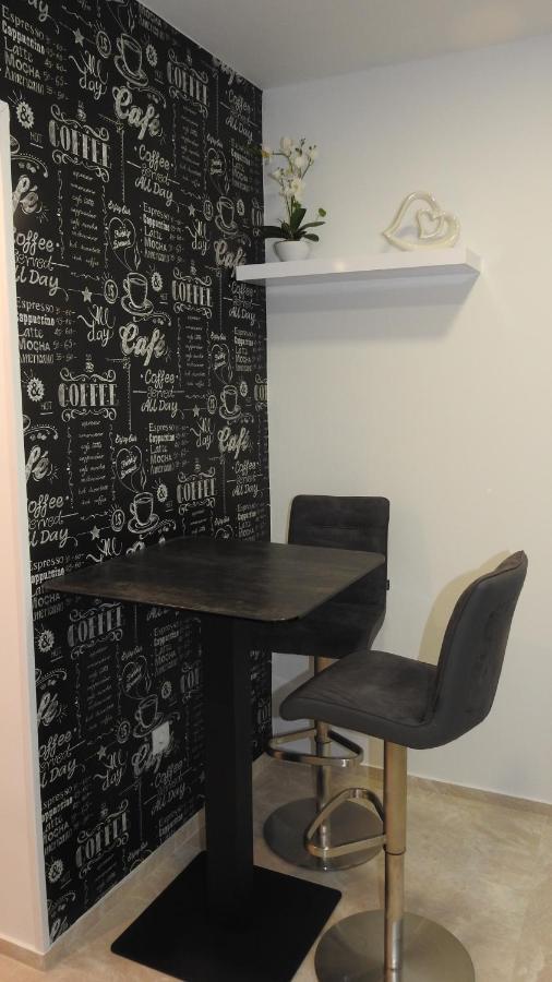 Love Nest Apartment Lublaň Exteriér fotografie